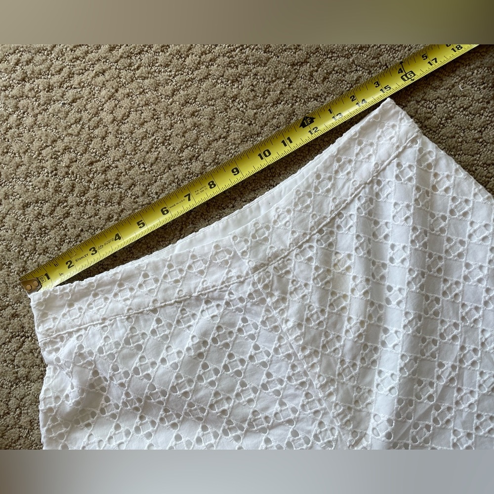 Marled High rise white eyelet wide leg ankle pants - Picture 9 of 14